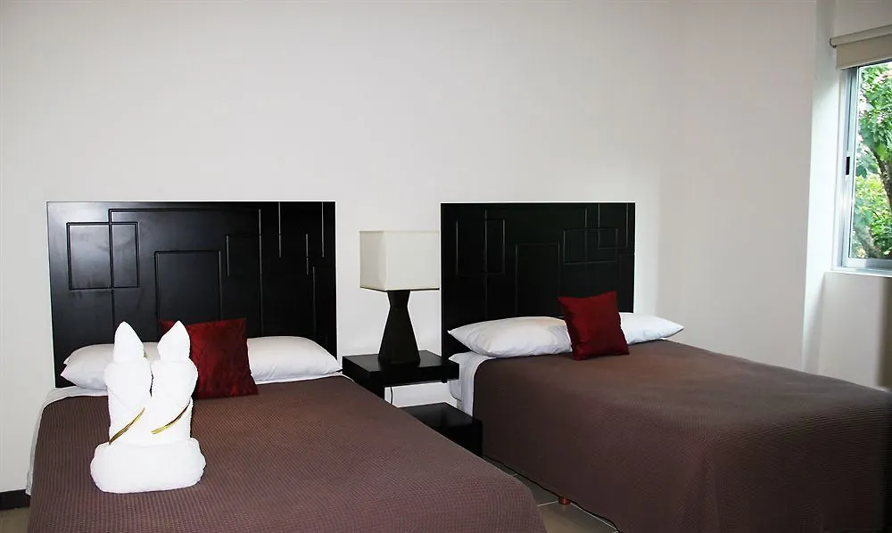 Condoplaza San Pedro 普拉亚卡门 公寓